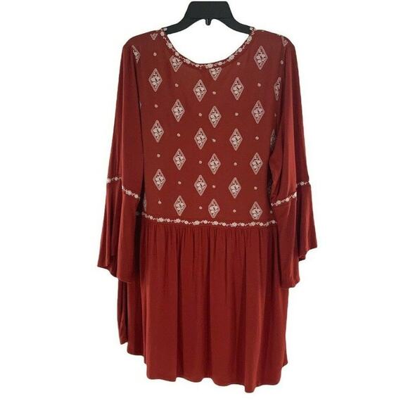Torrid Top Women Size 2X Boho OrangeLong Bell Sleeves Embroidered Diamond V-Neck - Picture 2 of 10